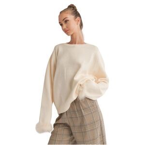 Klesis Oversized Snow Sweater M/L NWT Cream Feather Cuff Coquette Winter Chic